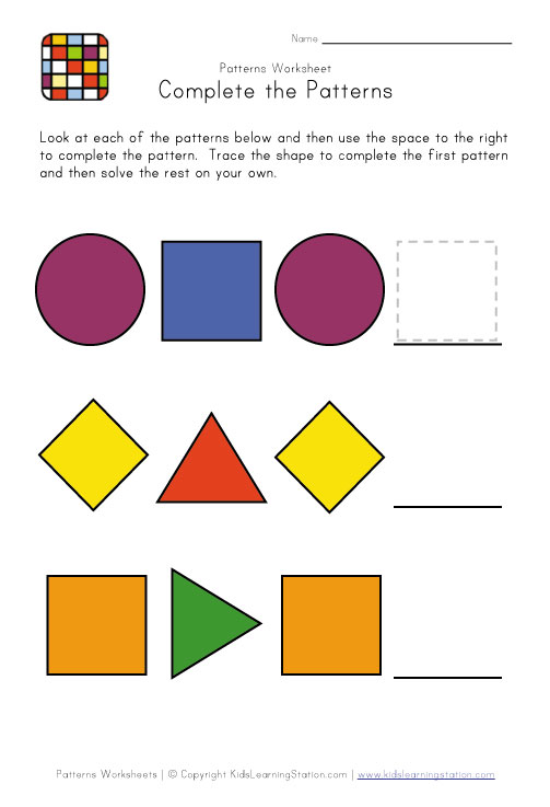 Preschool Printables : File Folder / Shamrock Pattern Match
